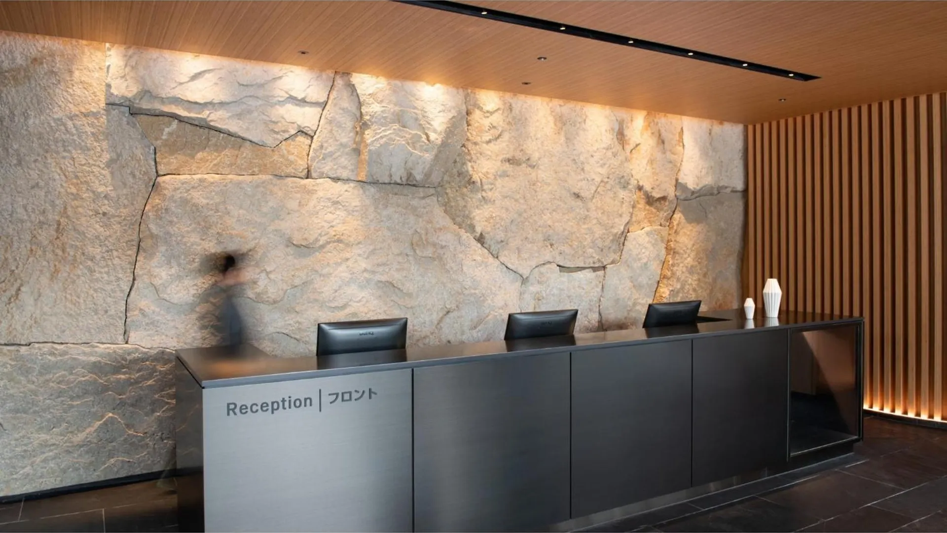 Otel Skye Niseko - Vacation Stay 30089V Japonya